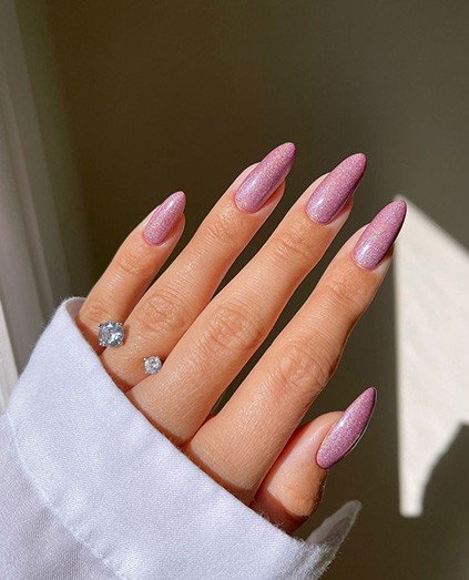 Why Russian Gel Manicure Looks So Much More Natural And Polished